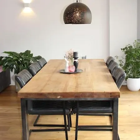 Wunderschoenes Haus - Pool, Netflix & Viele Extras Krefeld